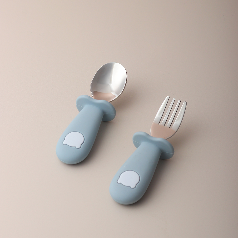 Baby Panda Shape Silicone Spoo - огляд і ціна Baby Food Utensils
