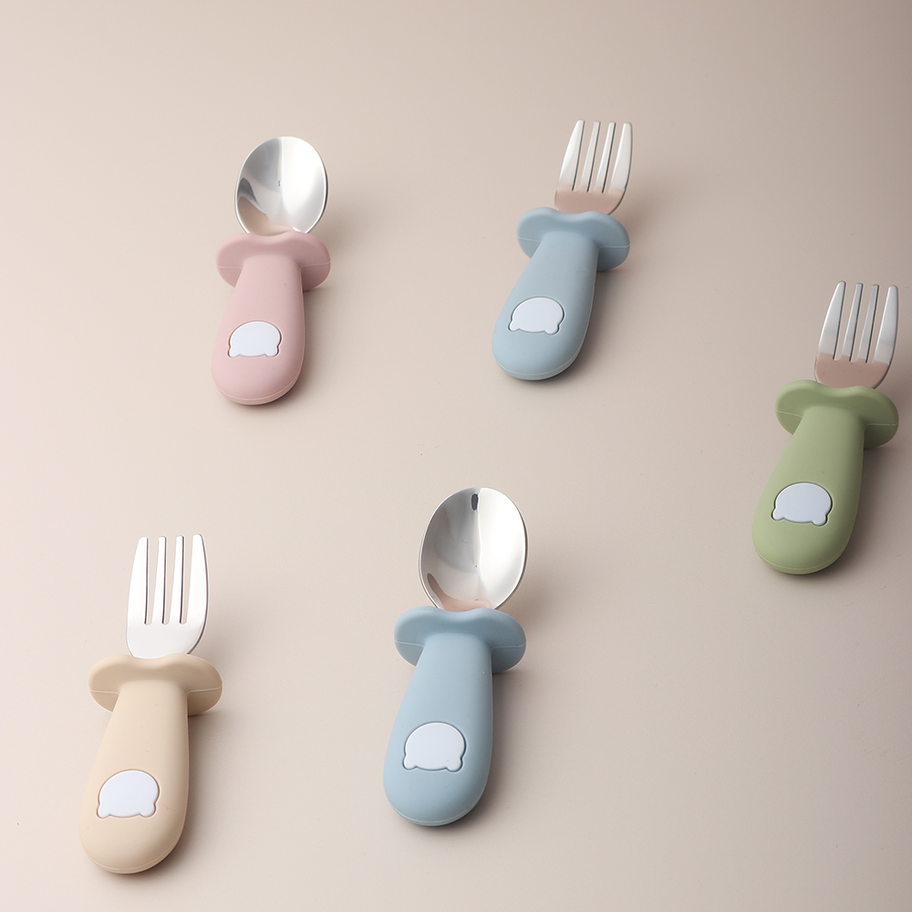 Baby Panda Shape Silicone Spoo - огляд і ціна Baby Food Utensils
